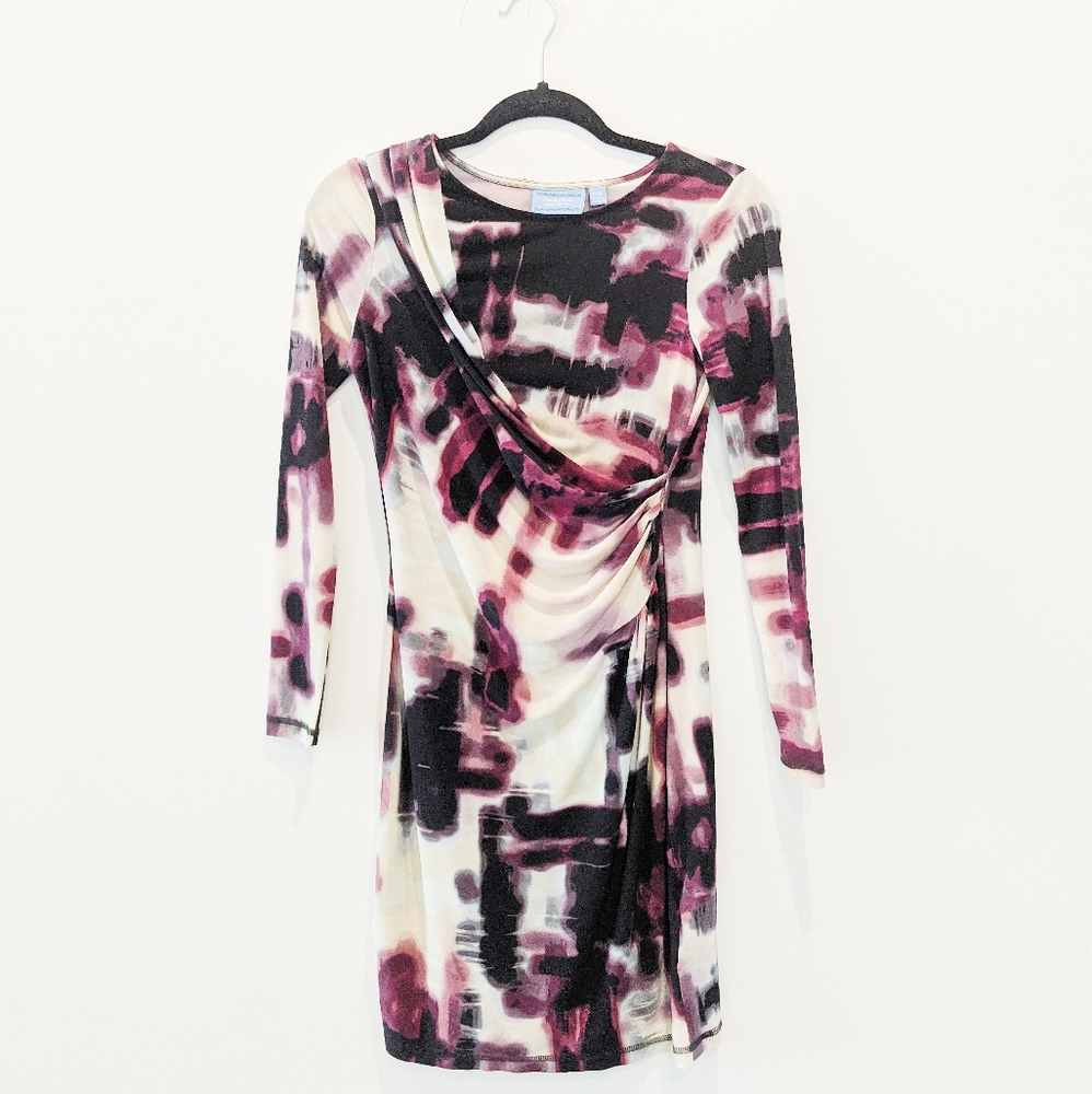 Vera Wang bodycon abstract midi long sleeve drrss